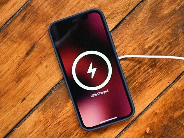 陆河苹果手机维修分享iPhone 12可以随便充电吗 